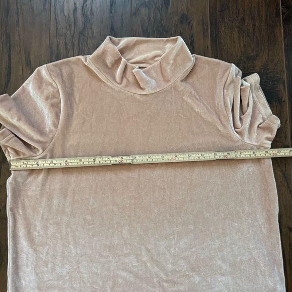 Gretty Zreger Medium Sage Green Embroidered Sundress - Picture 7 of 7